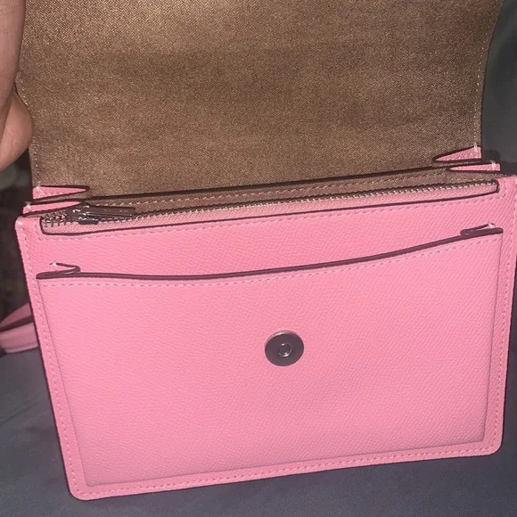 Beautiful Brand New Never Used Pink Coach Bag With Tags - Picture 3 of 8
